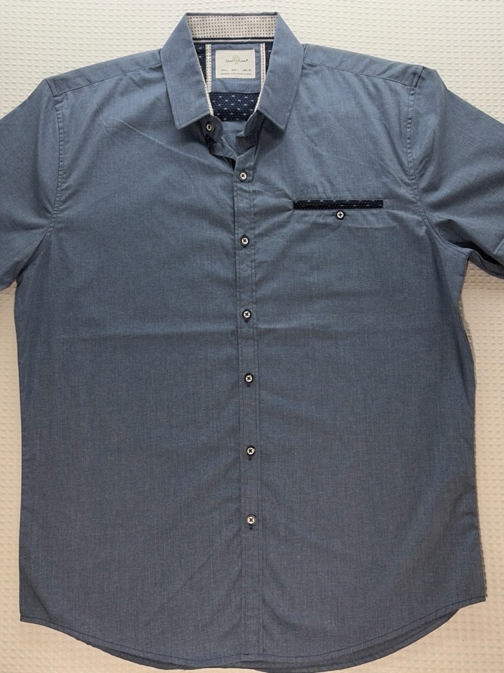 Craft Men's Chambray Short-Sleeve Button-Down Shirt in Dusty Blue